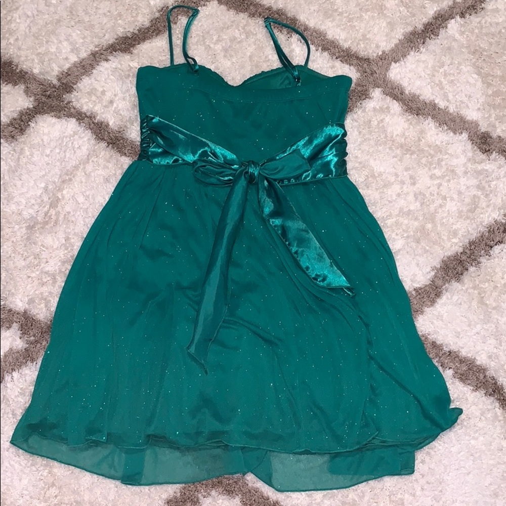Dress - Picture 2 of 2